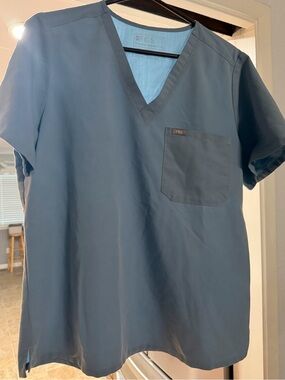 Figs Catarina Top in Dusty Blue